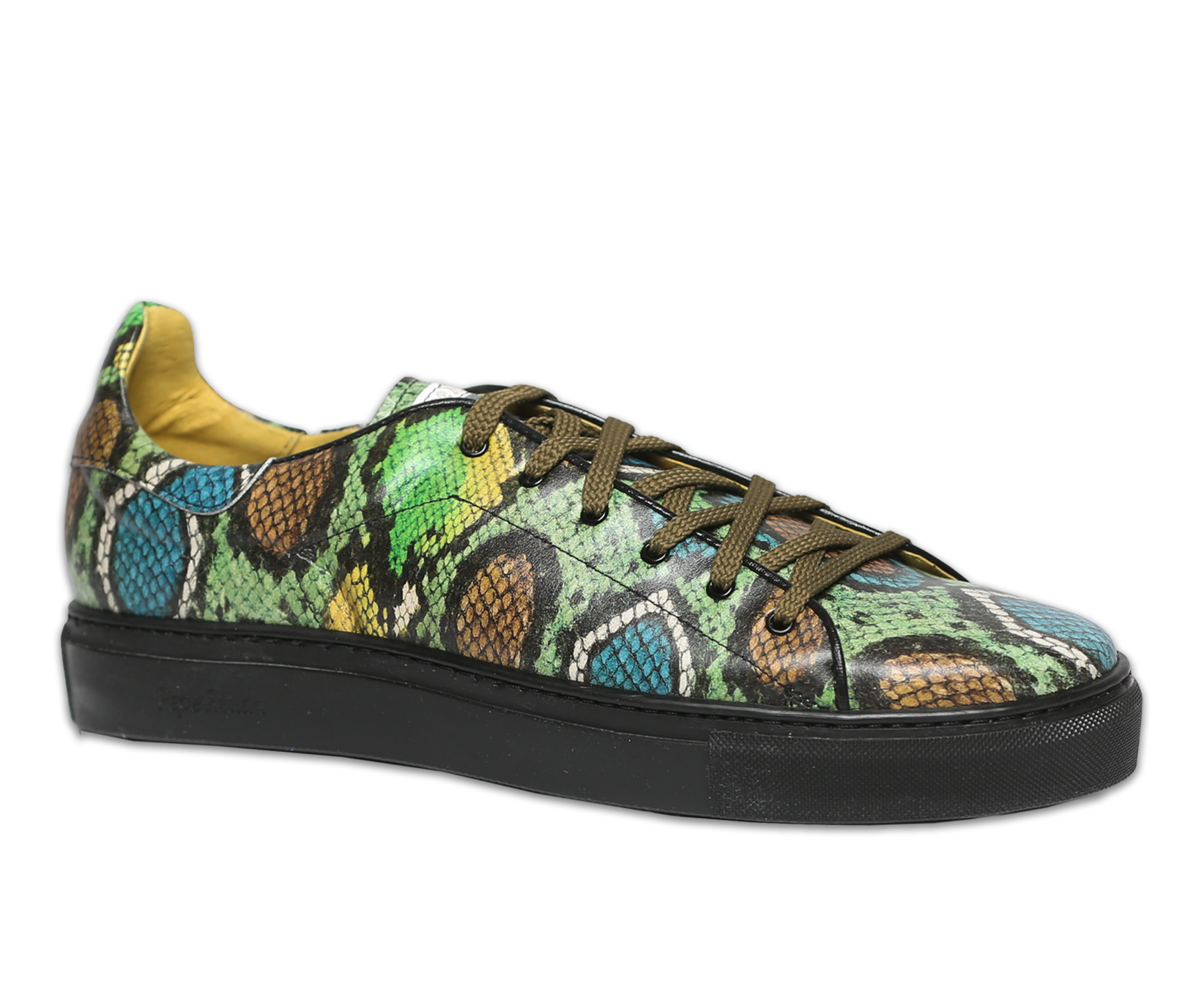 Sneaker in Fantasy Python Print