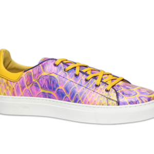 Sneaker in Lila/Gelb im Python Print