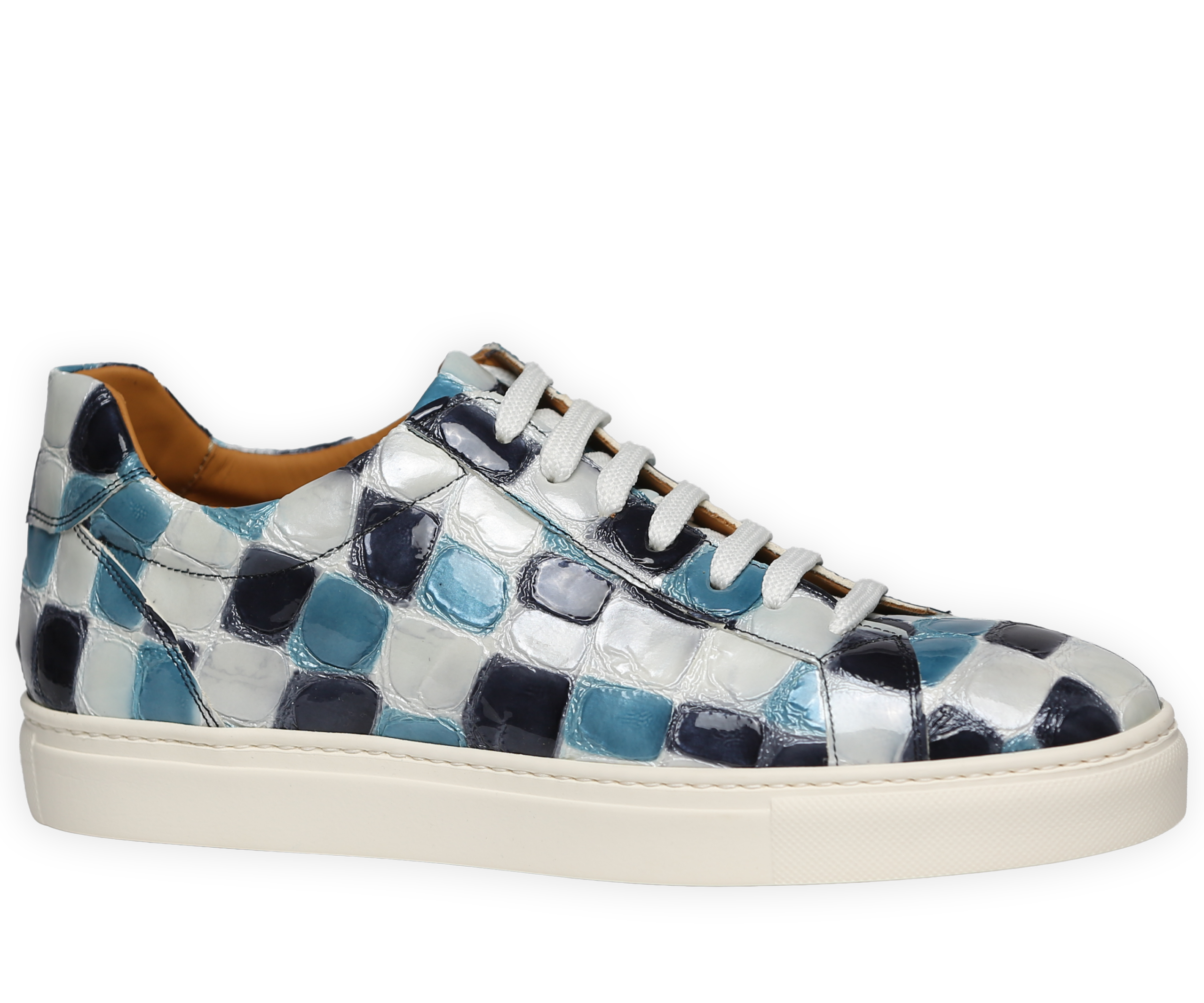 Blau/Weißer Lackledersneaker
