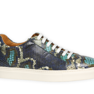 Ledersneaker mit Pythonmuster