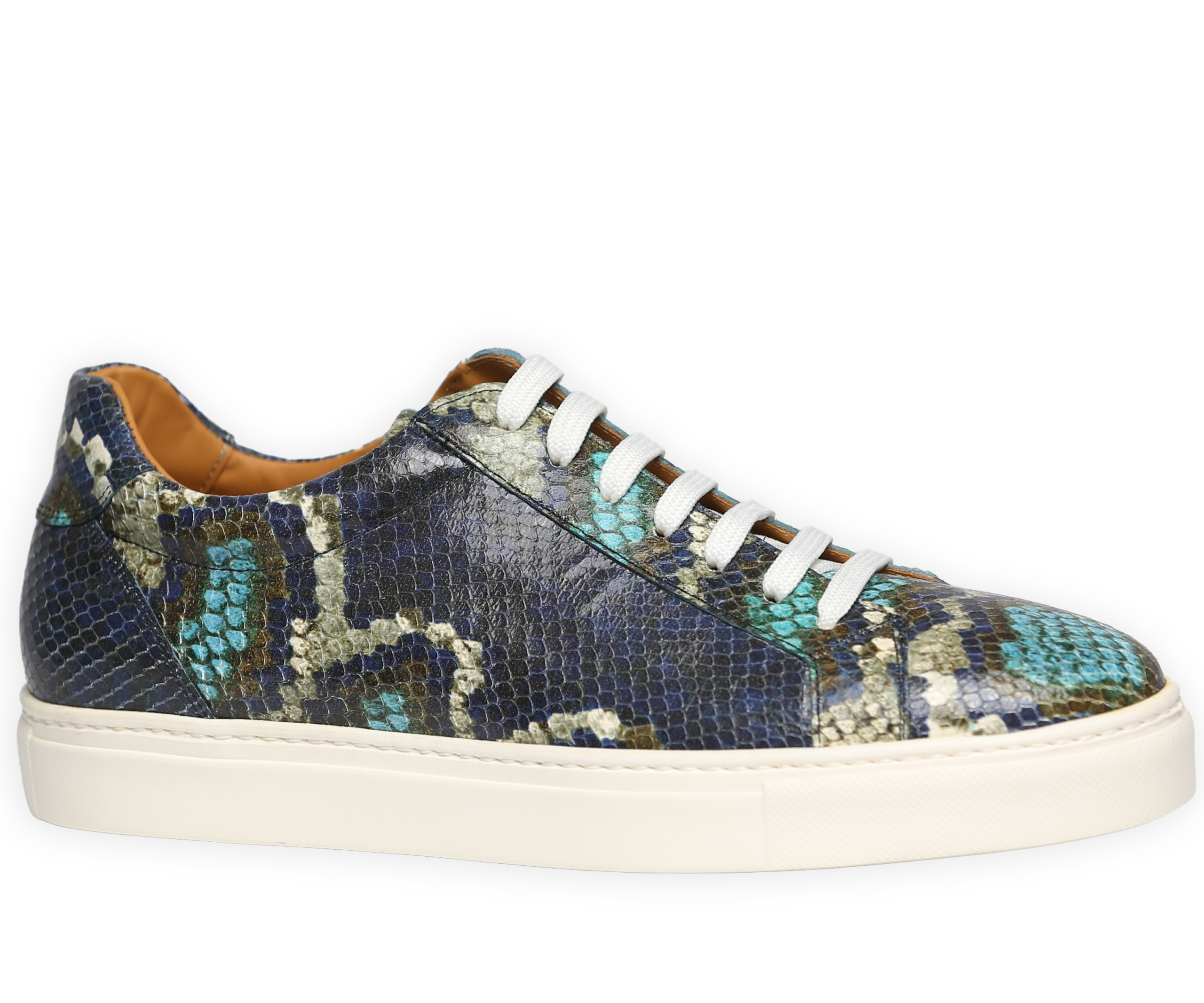 Ledersneaker mit Pythonmuster